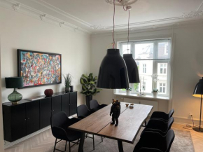 Modern 142 sqm apartment in Copenhagen (Frederiksberg) in Kopenhagen